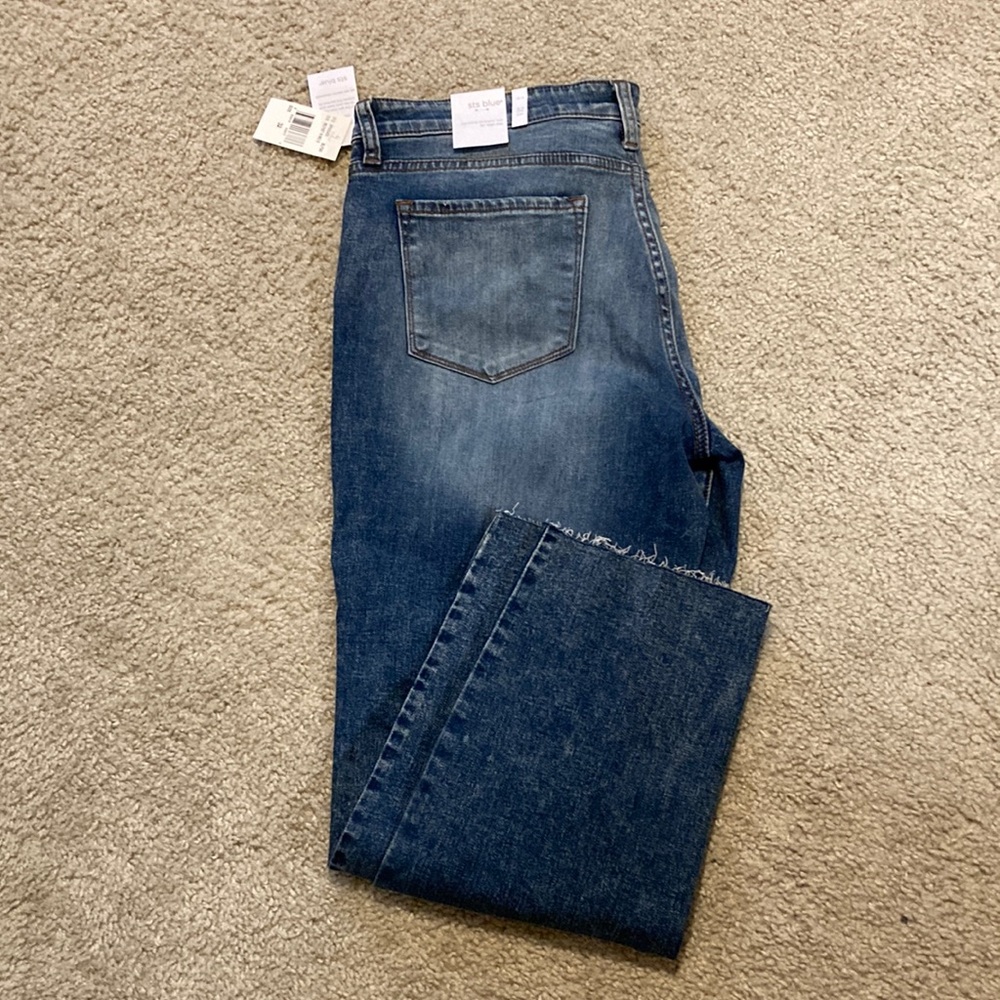 NWT sts blue cut off jeans sz 32